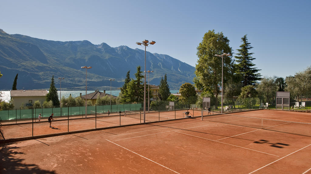 Hotel Ideal Limone sul Garda Exterior photo